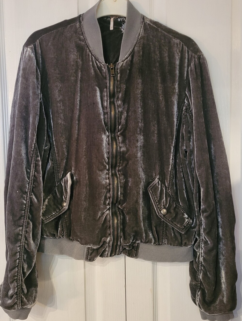 Free People Crushed Velvet Bomber Jacket – Grey XS